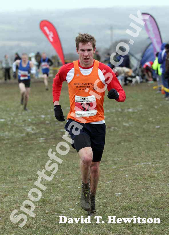Dan Jenkin (Durham City) finishing with the fastest time in the senior mens NEHL, Prudhoe.